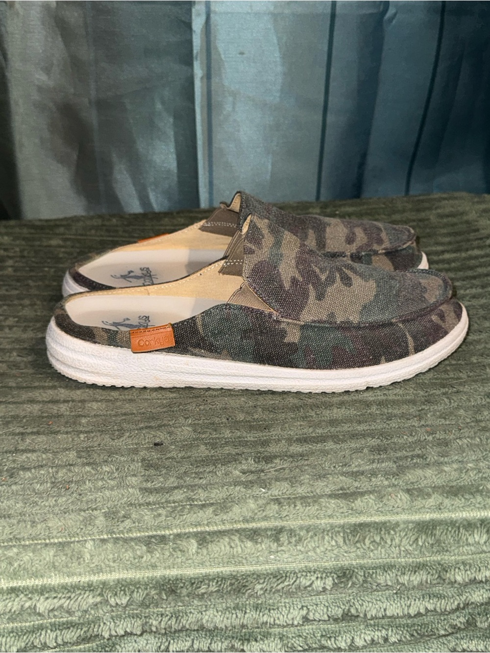 Corkys Women's Camo Slip-On Sneakers - Green